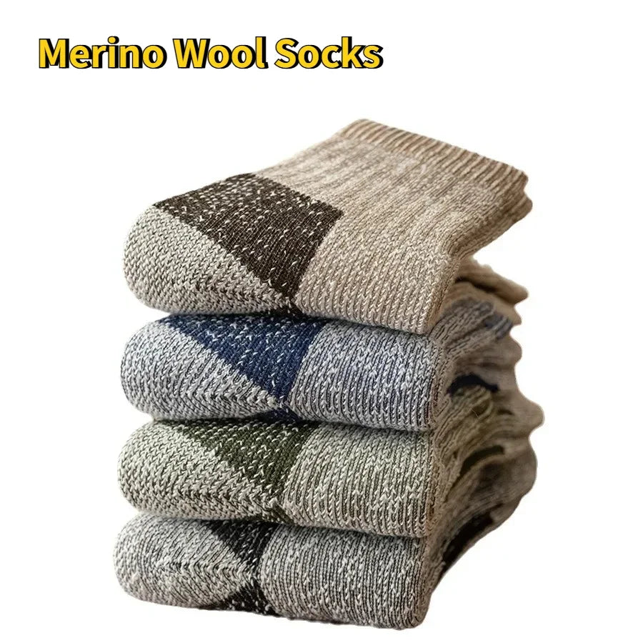 Winter Merino Wool Hiking Socks Men Thicken Warm Hiking Cushion Crew Socks Merino Wool Outdoor Skiing Socks Moisture Wicking