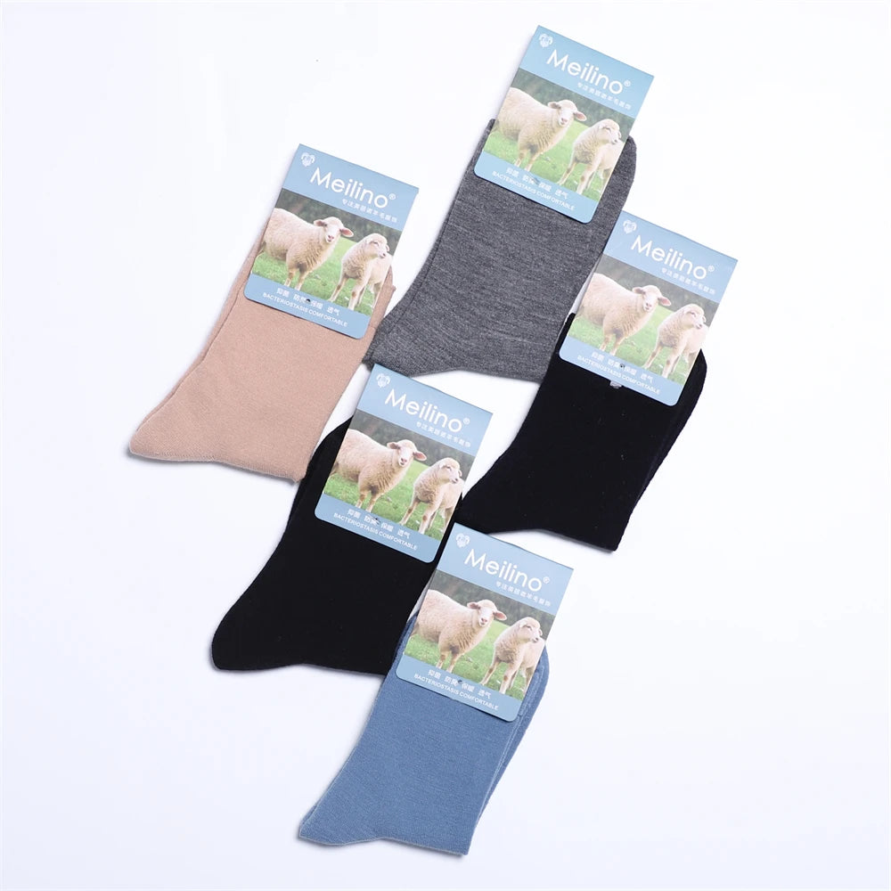 3 Pairs Merino Wool Socks Men Women Lightweight Thin Hiking Socks Everyday Business Socks Wicking Breathable Anti-Odor Running