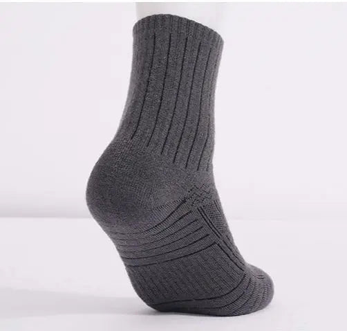 3 Pairs/Set Merino Wool Socks Autumn Winter Professional Sports Socks Merino Wool Skiing Hiking Crew Socks Warm Moisture Wicking