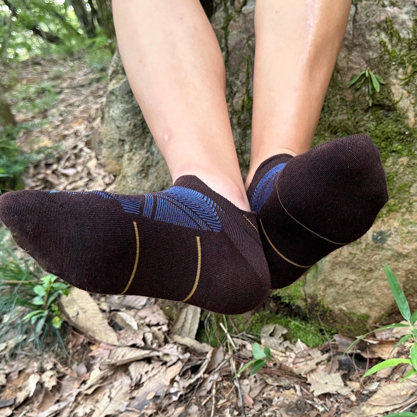 2/4 Pairs Merino Wool Ankle Socks Mens Womens Athletic Thin Running Socks Merino Everyday Socks Wicking Breathable Anti-Odor