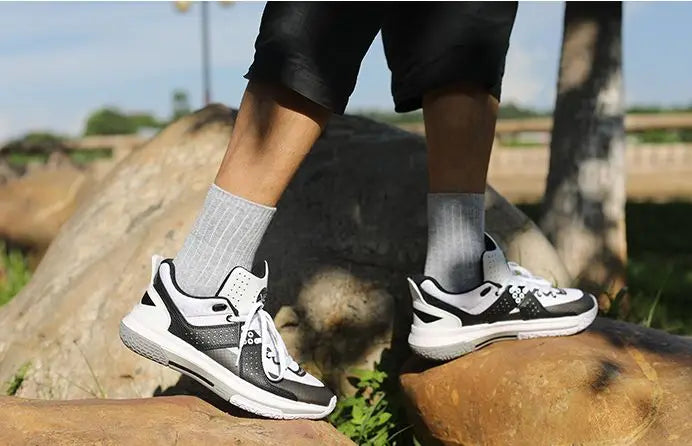 3 Pairs/Set Merino Wool Socks Autumn Winter Professional Sports Socks Merino Wool Skiing Hiking Crew Socks Warm Moisture Wicking