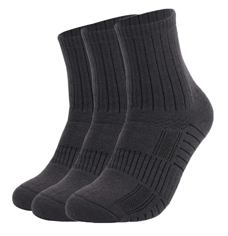 3 Pairs/Set Merino Wool Socks Autumn Winter Professional Sports Socks Merino Wool Skiing Hiking Crew Socks Warm Moisture Wicking