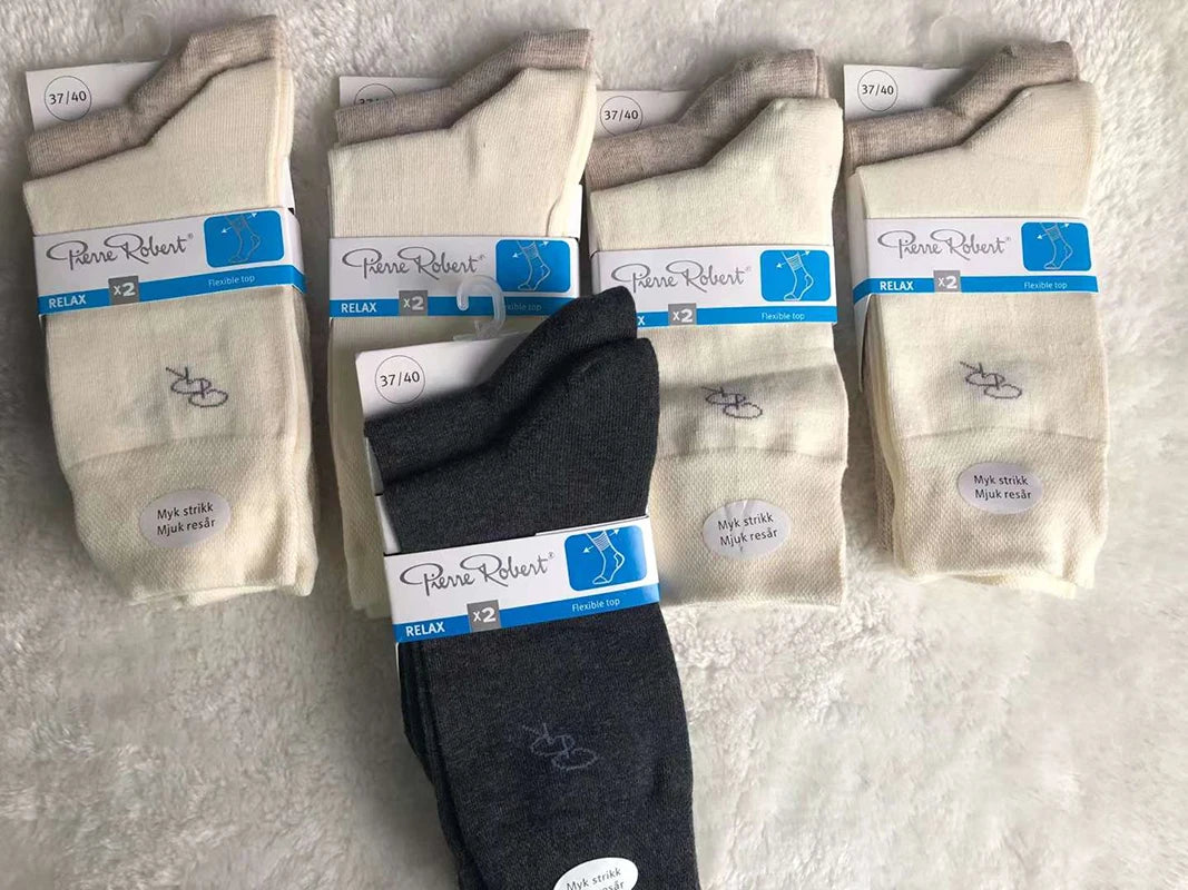 Merino Wool Socks Hiking Womens Mens Lightweight Merino Wool Trekking Socks Thin Breathable Anti-Odor Casual Socks Euro Size