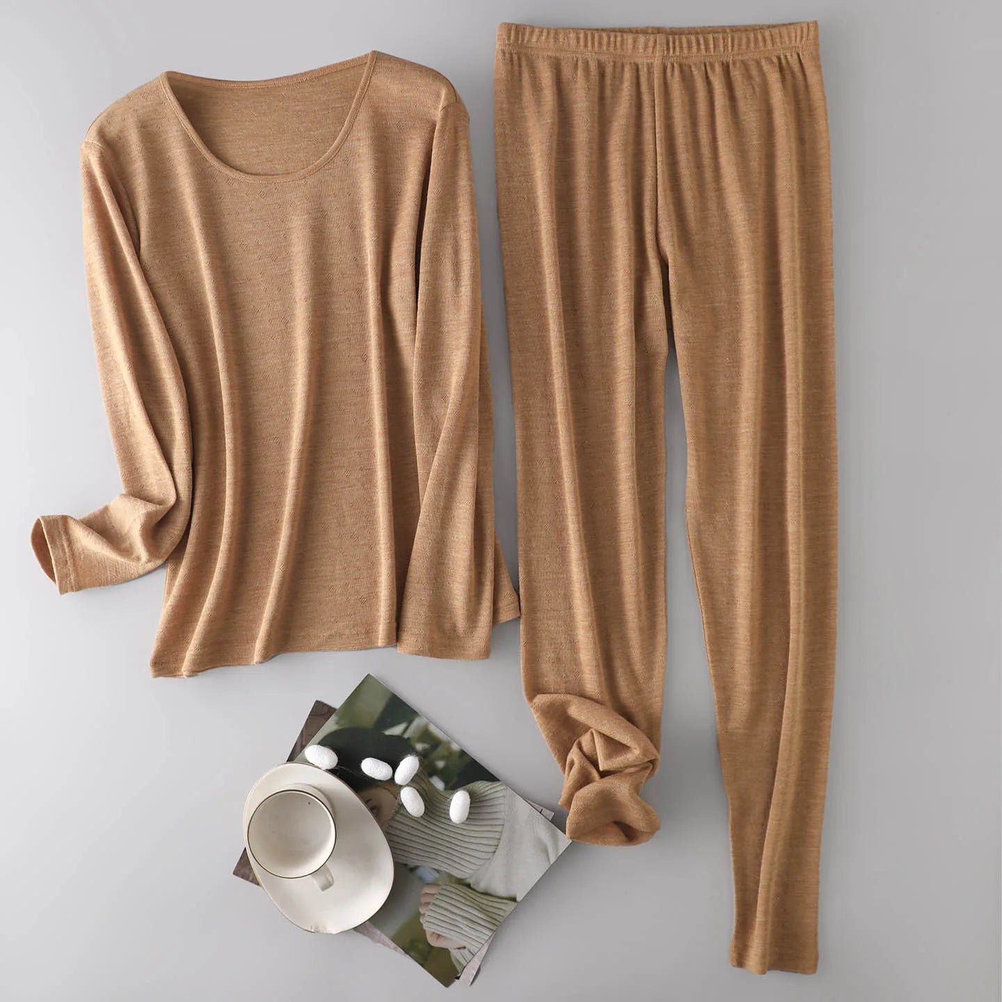 100% Merino Wool Women Base Layer Set 150G Lightweight Merino Wool Thermal Underwear Top and Bottom Set Soft Breathable