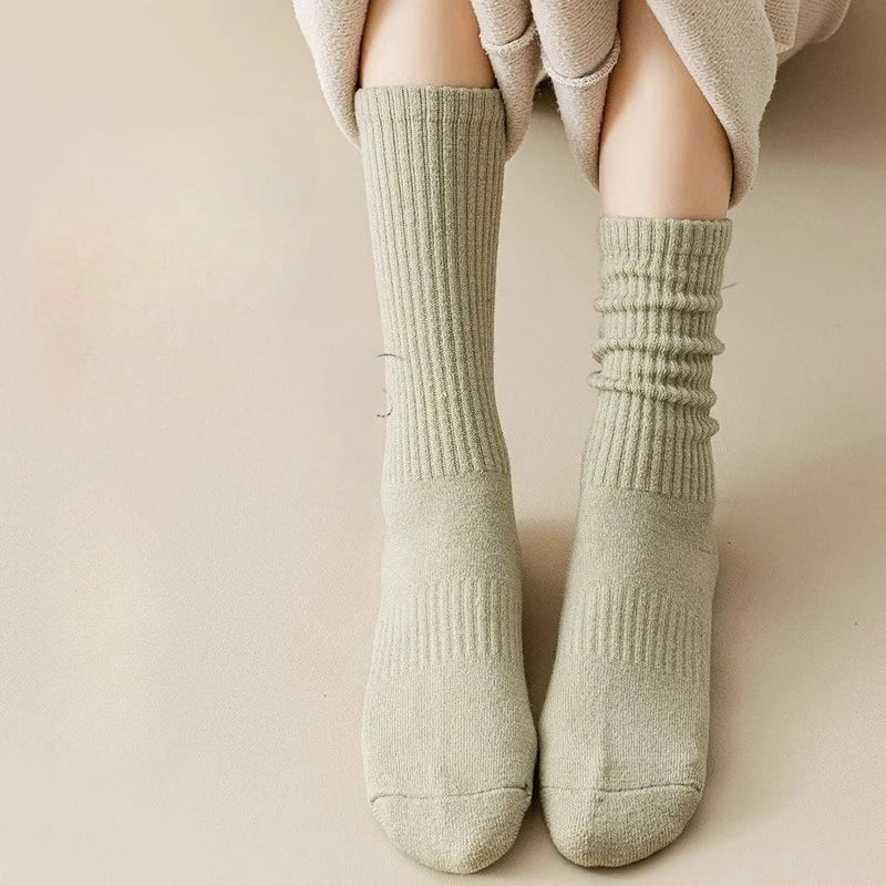 95% Merino Wool Socks Women Wool Hiking Warm Winter Thick Thermal Socks Moisture Wicking Breathable Anti- Odor Boot Work Socks