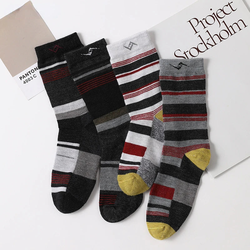 86% Merino Wool Hiking Socks for Men Women Crew Length Thermal Moisture Wicking Travelling Socks Outdoor Sports Ski Socks