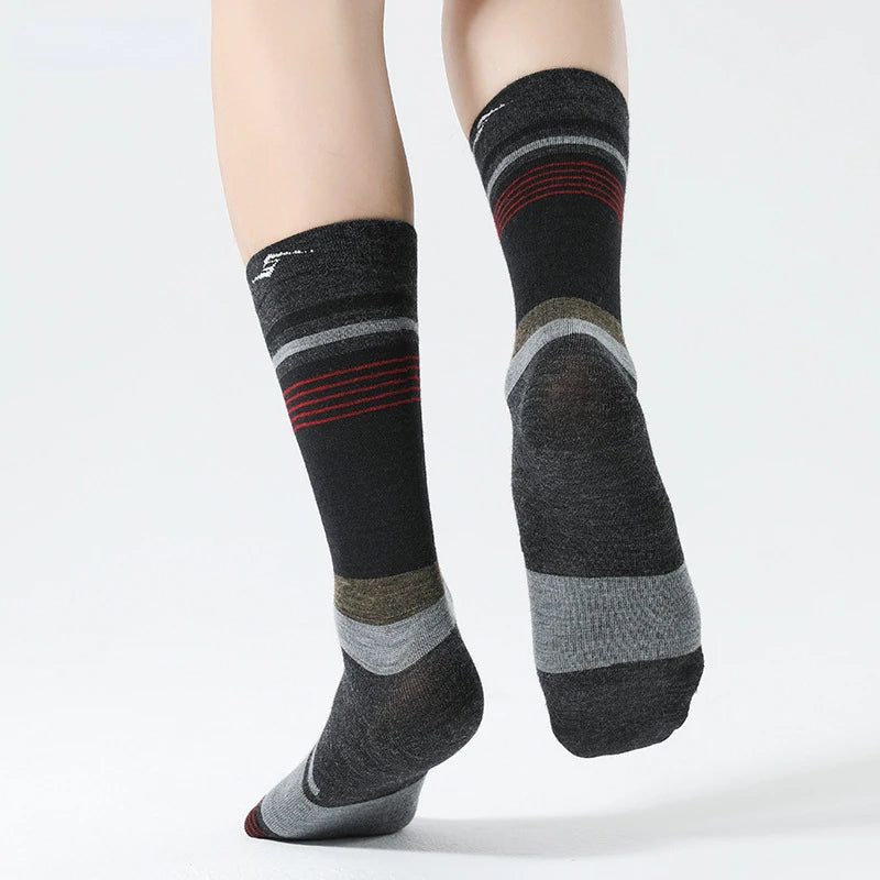 86% Merino Wool Hiking Socks for Men Women Crew Length Thermal Moisture Wicking Travelling Socks Outdoor Sports Ski Socks